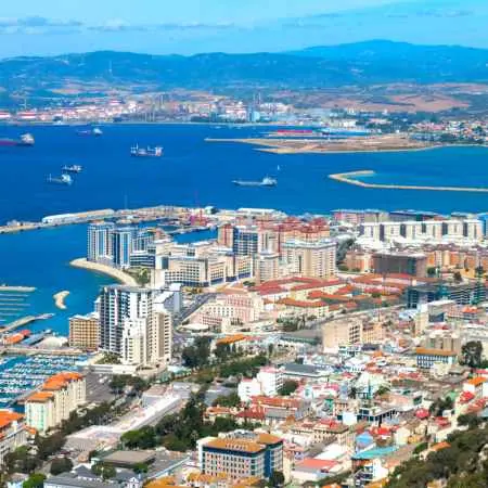 panorama-miasta-i-zatoki-gibraltar-wycieczka-costatrips